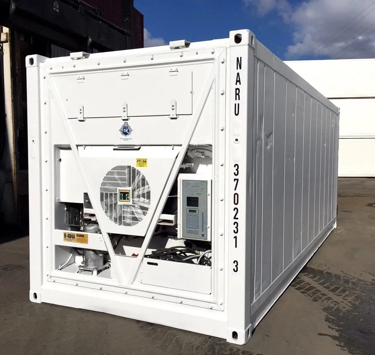 Refrigerated & Insulated Containers