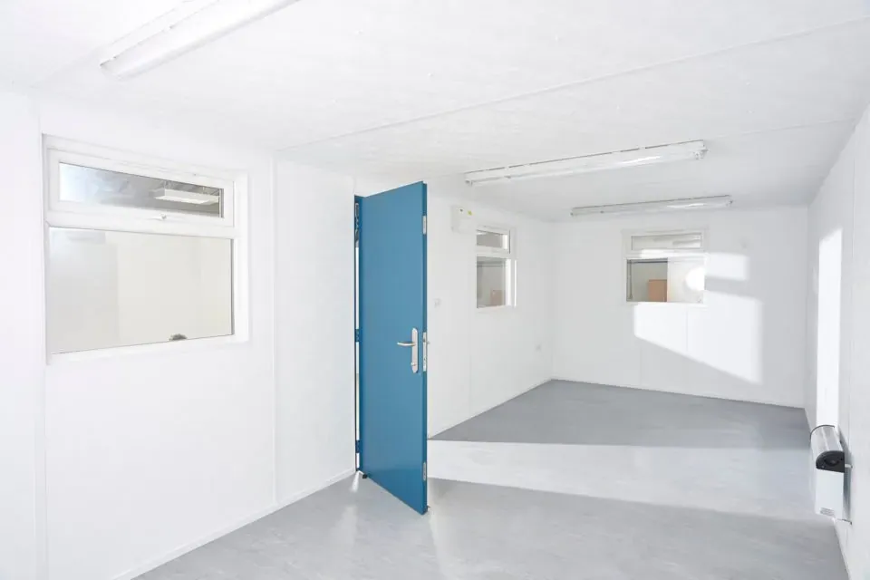 32Ft x 10Ft Jackleg Plastisol Office Cabin