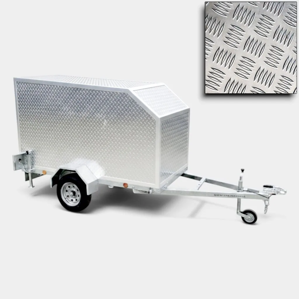 7ft x 4ft Cube Sport Xtra Secure Box Trailer with Padlock Box, Chequer Plate Body & Rear Loading Ramp