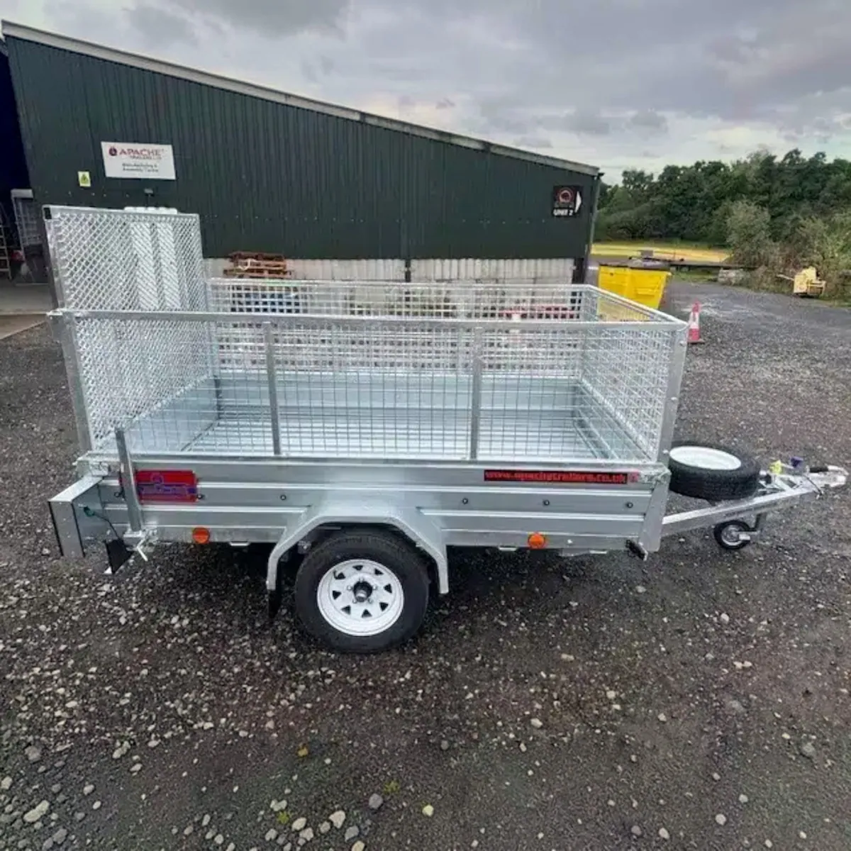 Ex-Demo – 8ft x 4ft Utility Trailer with Rear Loading Ramp, Cage, Prop Stands & Spare Wheel