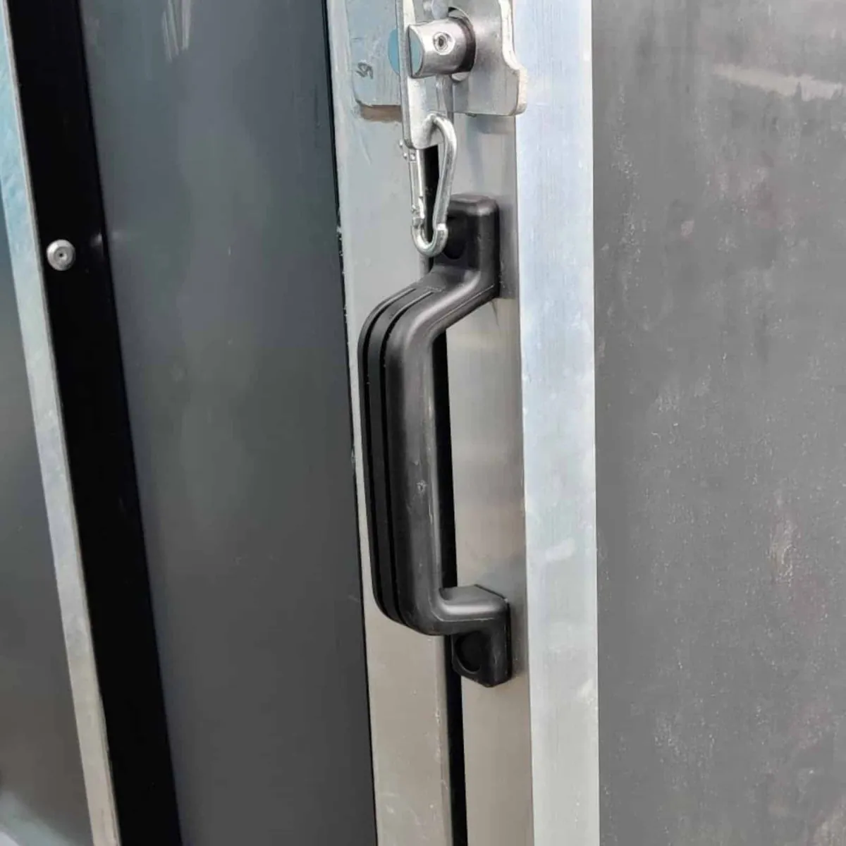 Fitted Rear Handles for GRP Trailers