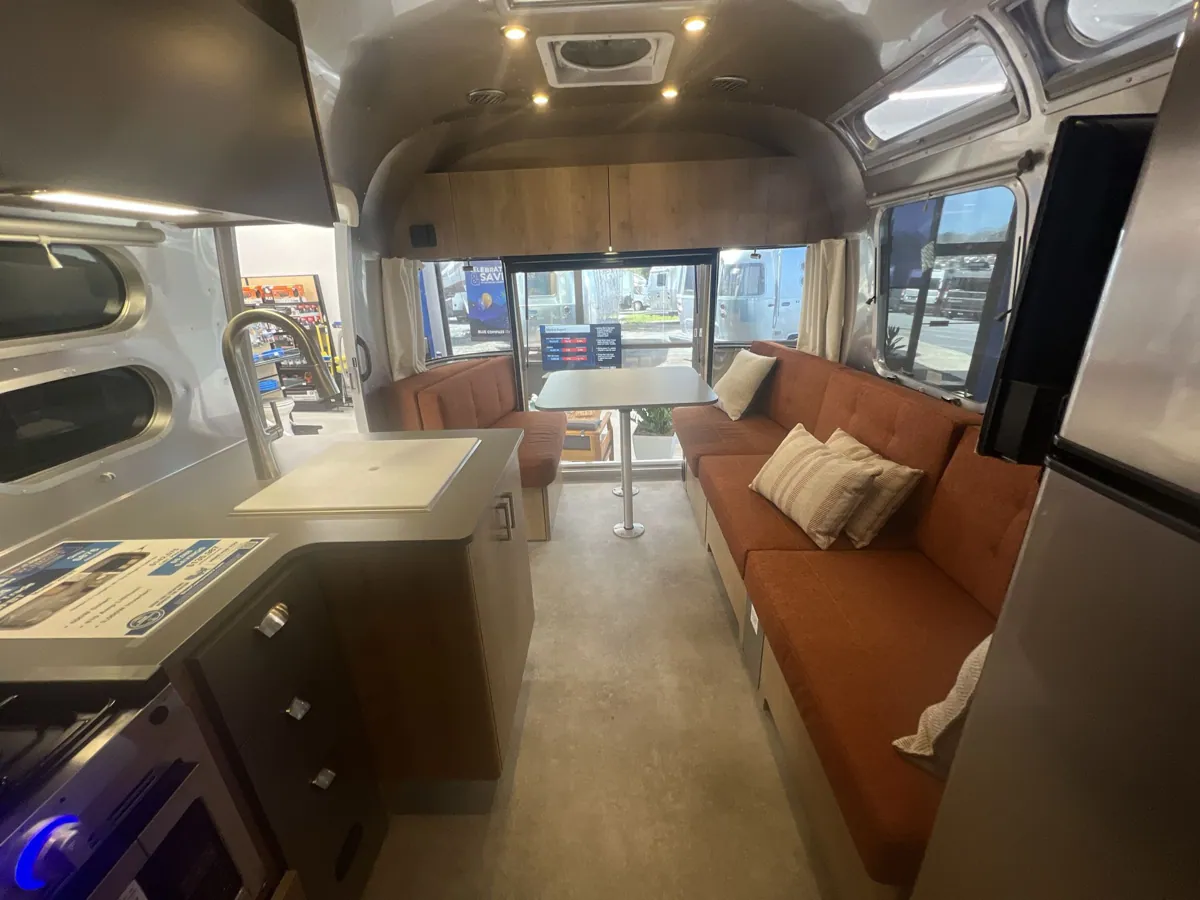 New 2027 Airstream Trade Wind 25FB Twin