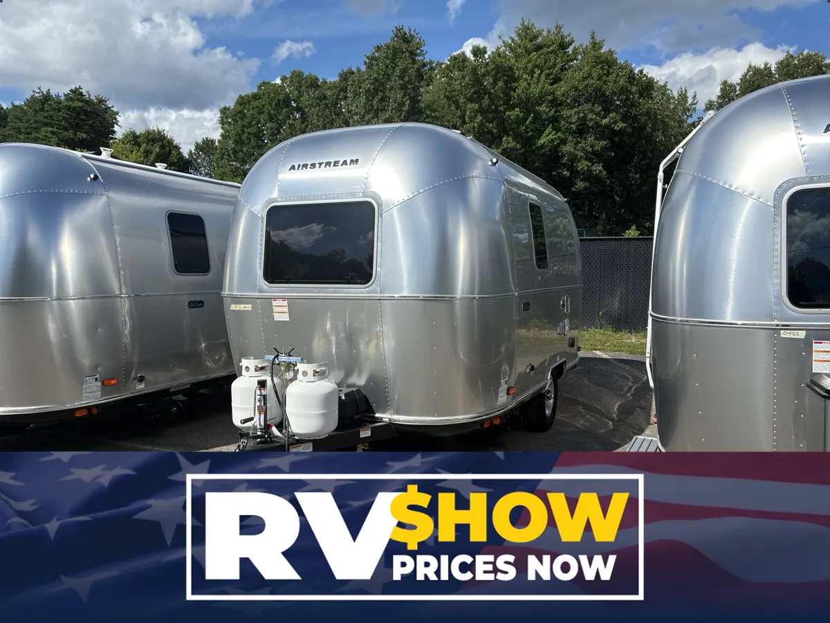 New 2027 Airstream World Traveler 17RB