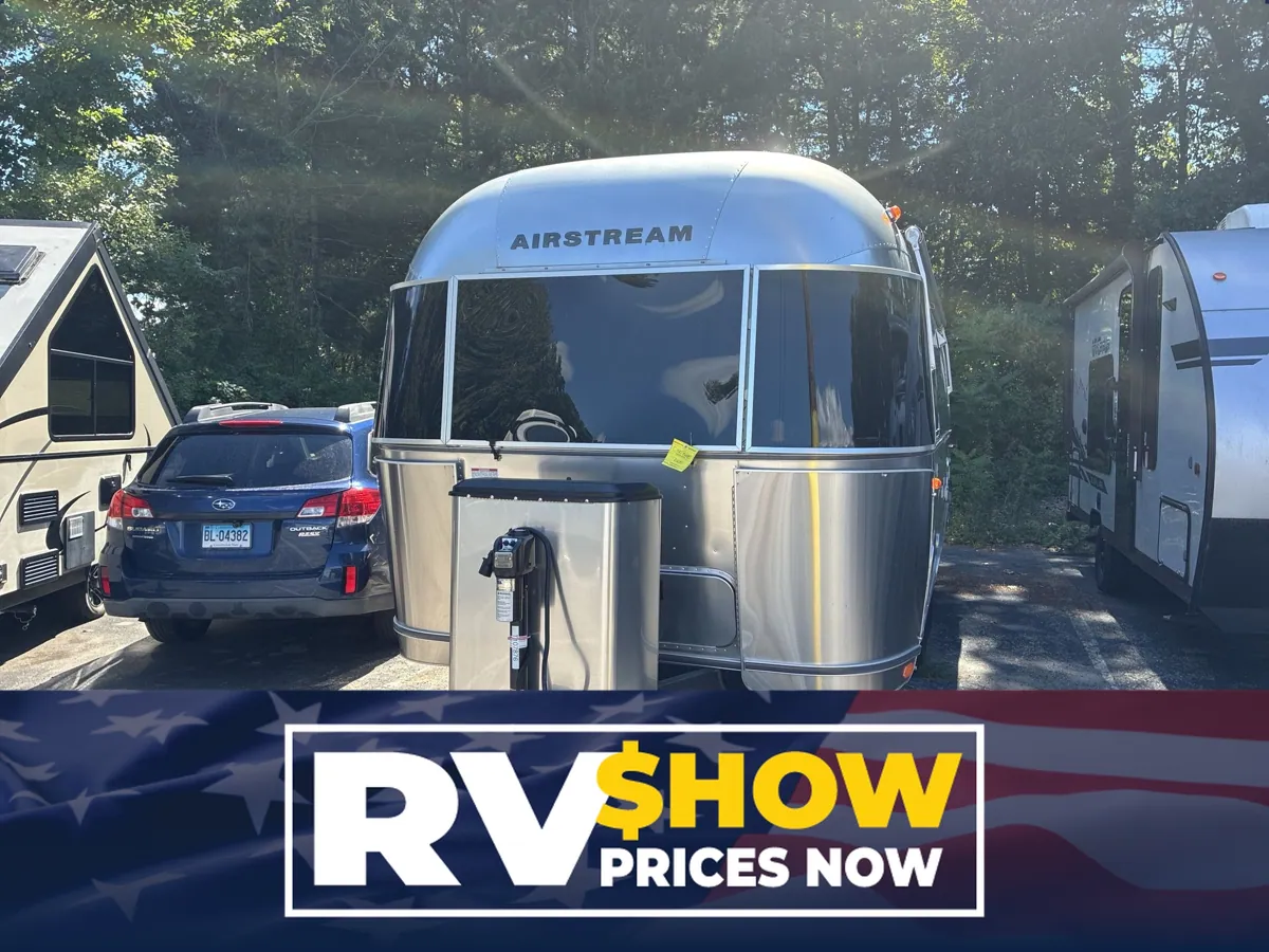 Used 2025 Airstream Trade Wind 25FB Twin